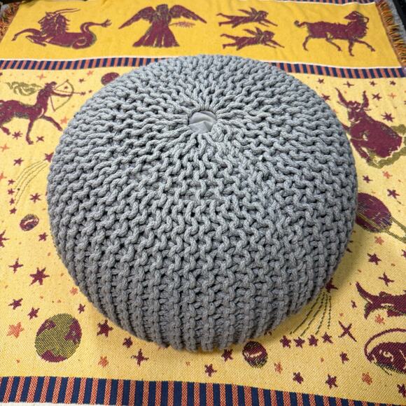 Chunky Knit Round Pouf Ottoman – Gray Braided Floor Cushion Chair Decoration - Picture 1 of 6